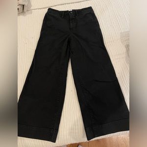 GAP wide leg cropped jeans